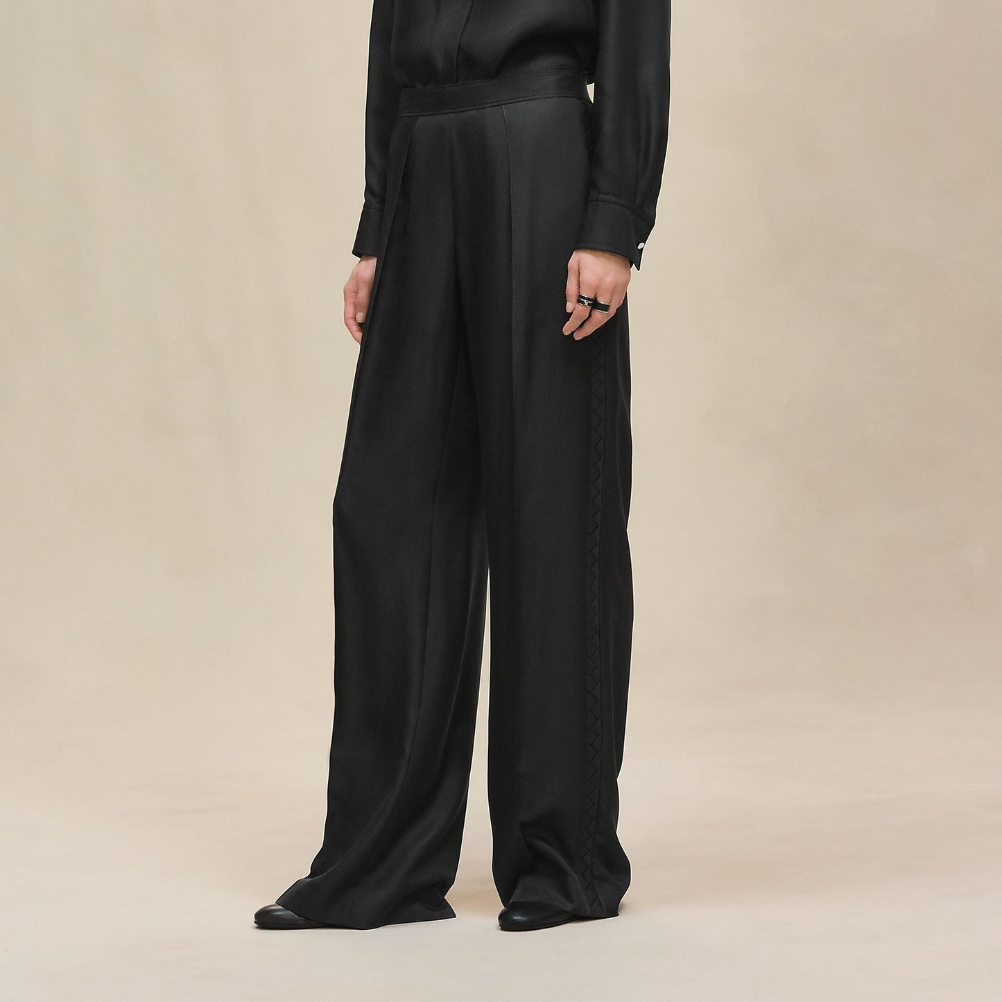 Hermes Elegant Silk Blouse & Wide-Leg Pants Set