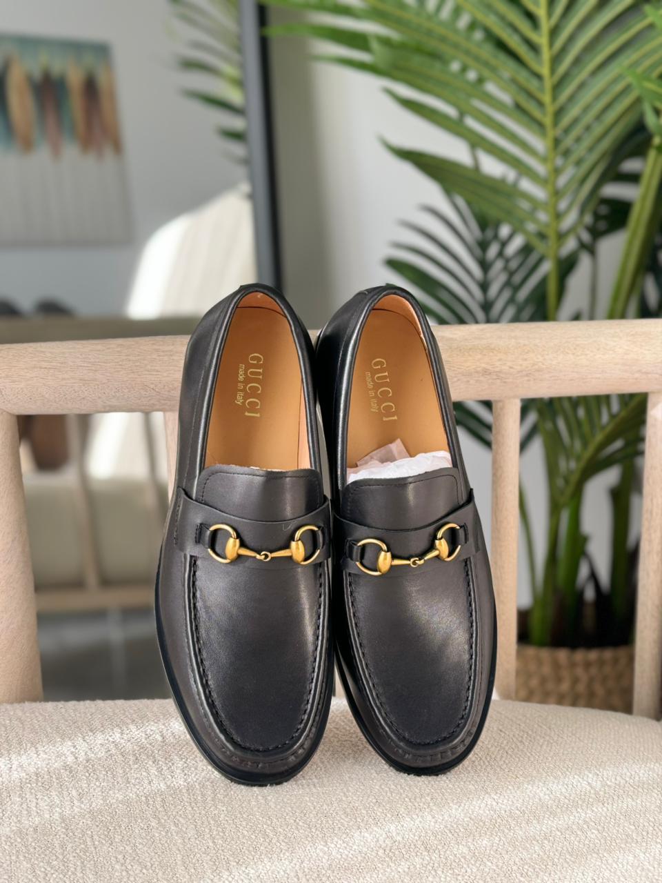 Gucci Men's Horsebit loafer