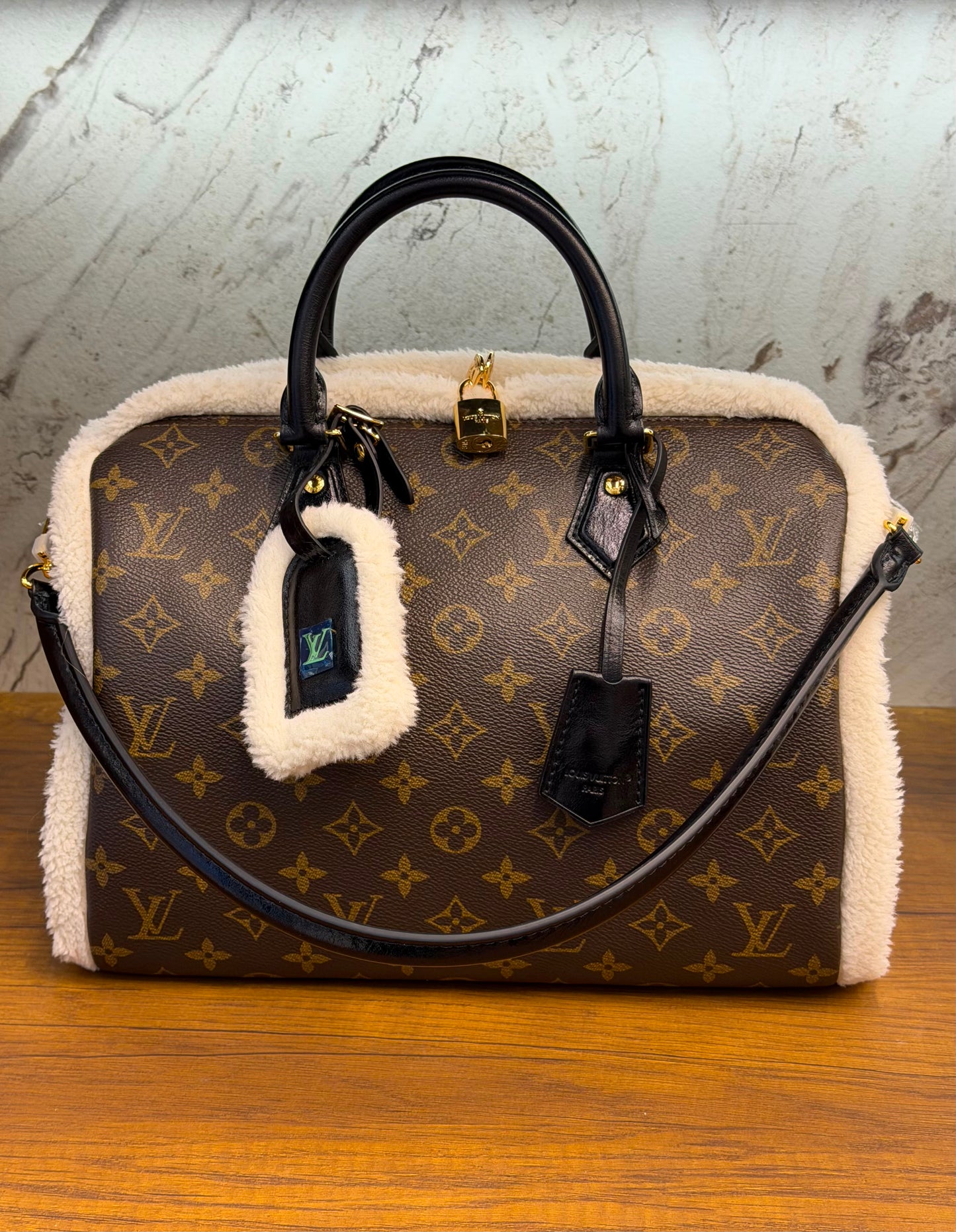 LV Speedy Soft 30 Teddy