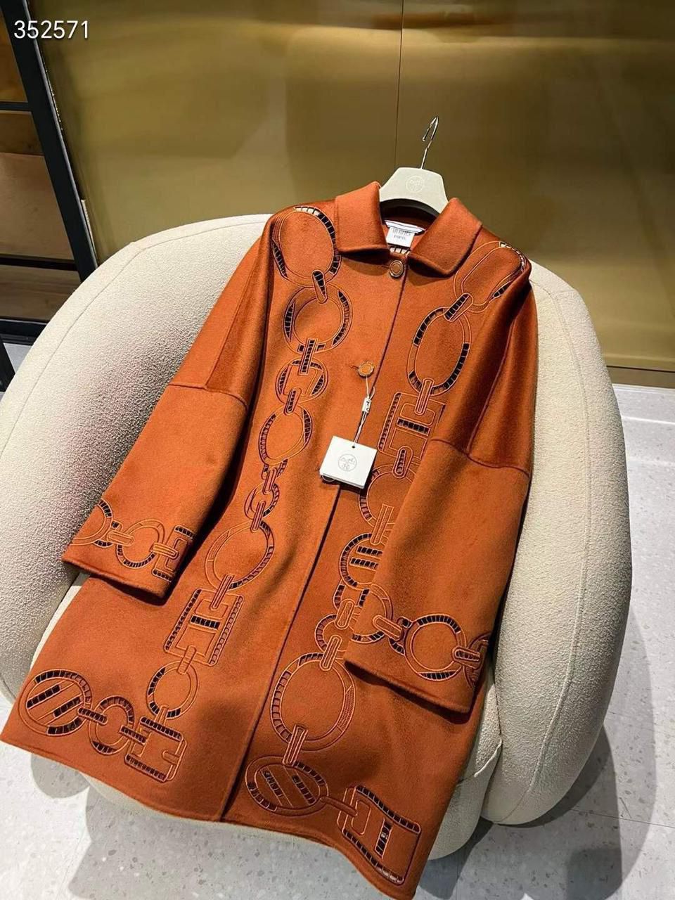 Louis Hermes Elegant Chain Detail Coat