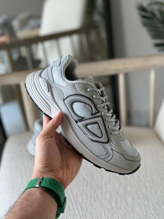 Louis Dior Runner Estate Sneakers