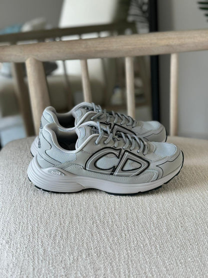 Louis Dior Runner Estate Sneakers