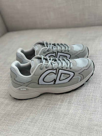 Louis Dior Runner Estate Sneakers