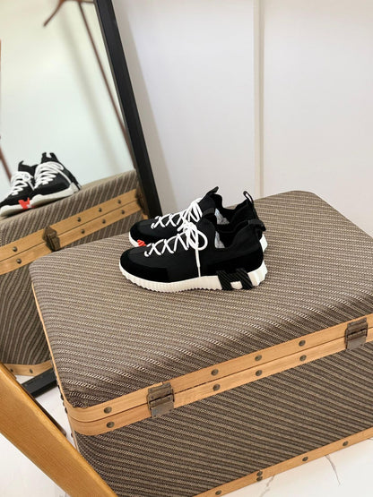 Hermes Urban Knit Runner