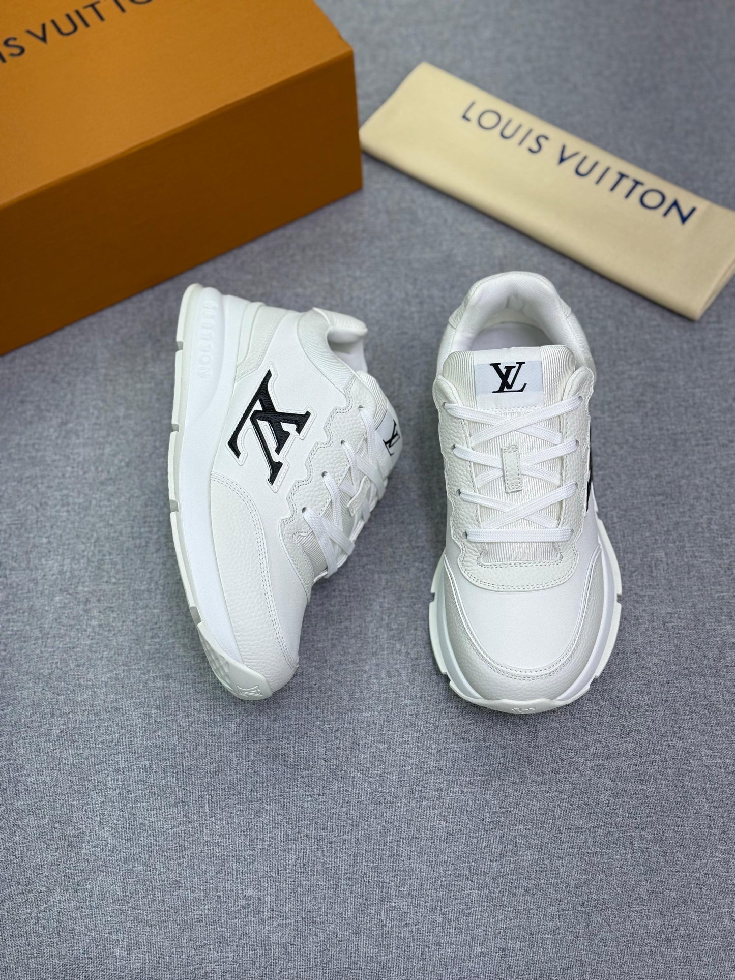 Louis Vuitton Classic Sneakers