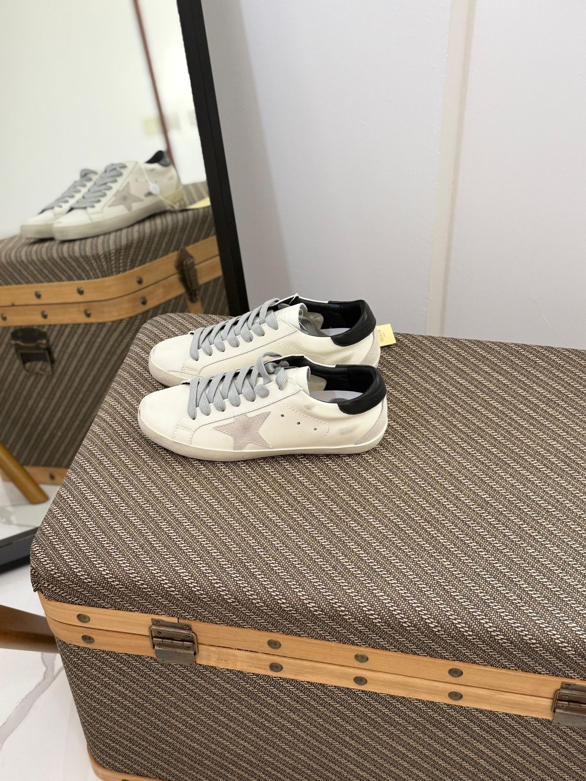 Golden Goose Super-Star Classic Sneakers