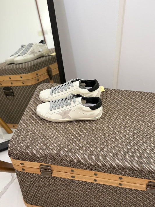 Golden Goose Super-Star Classic Sneakers