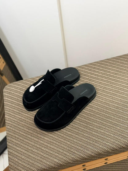 Hermes Mules Go