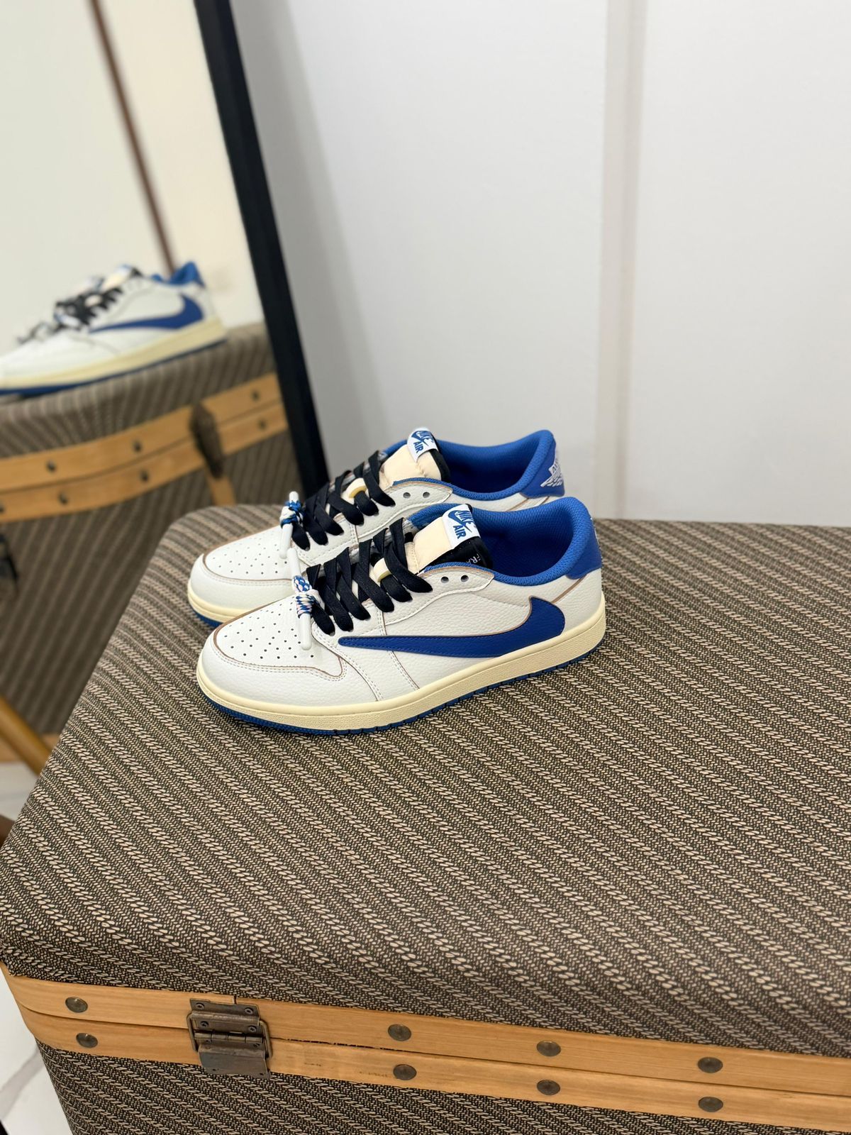 Jordan x Travis Scott Low OG sneakers