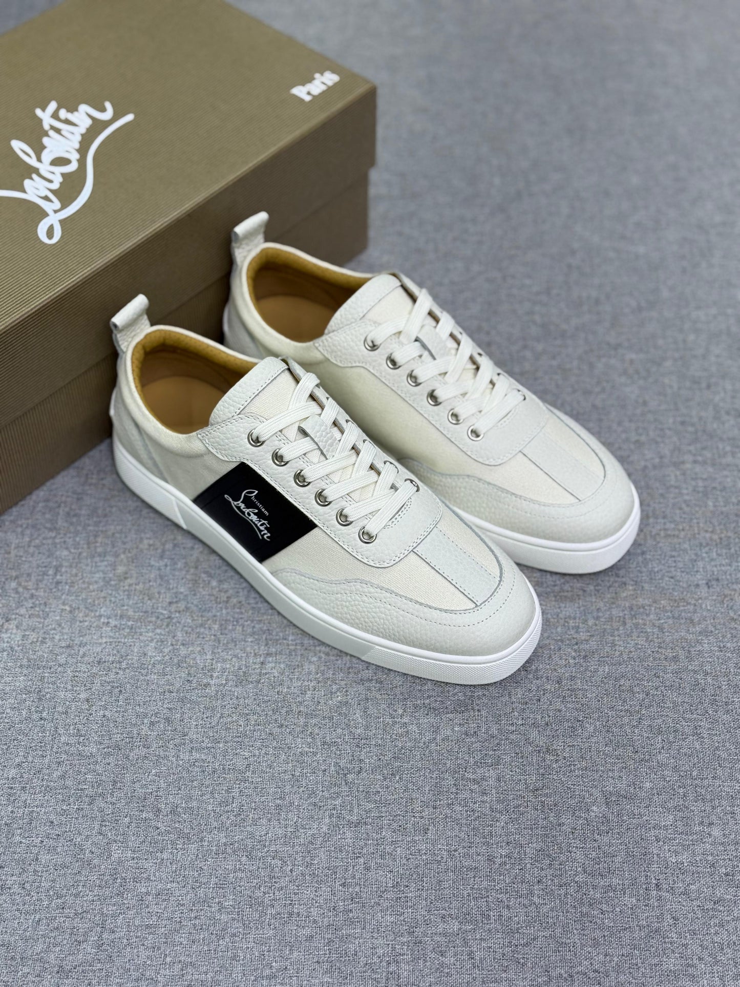 Louboutin Retero
