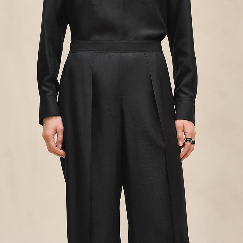 Hermes Elegant Silk Blouse & Wide-Leg Pants Set
