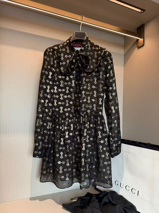 Gucci Elegant Bow Collar Belted Dress