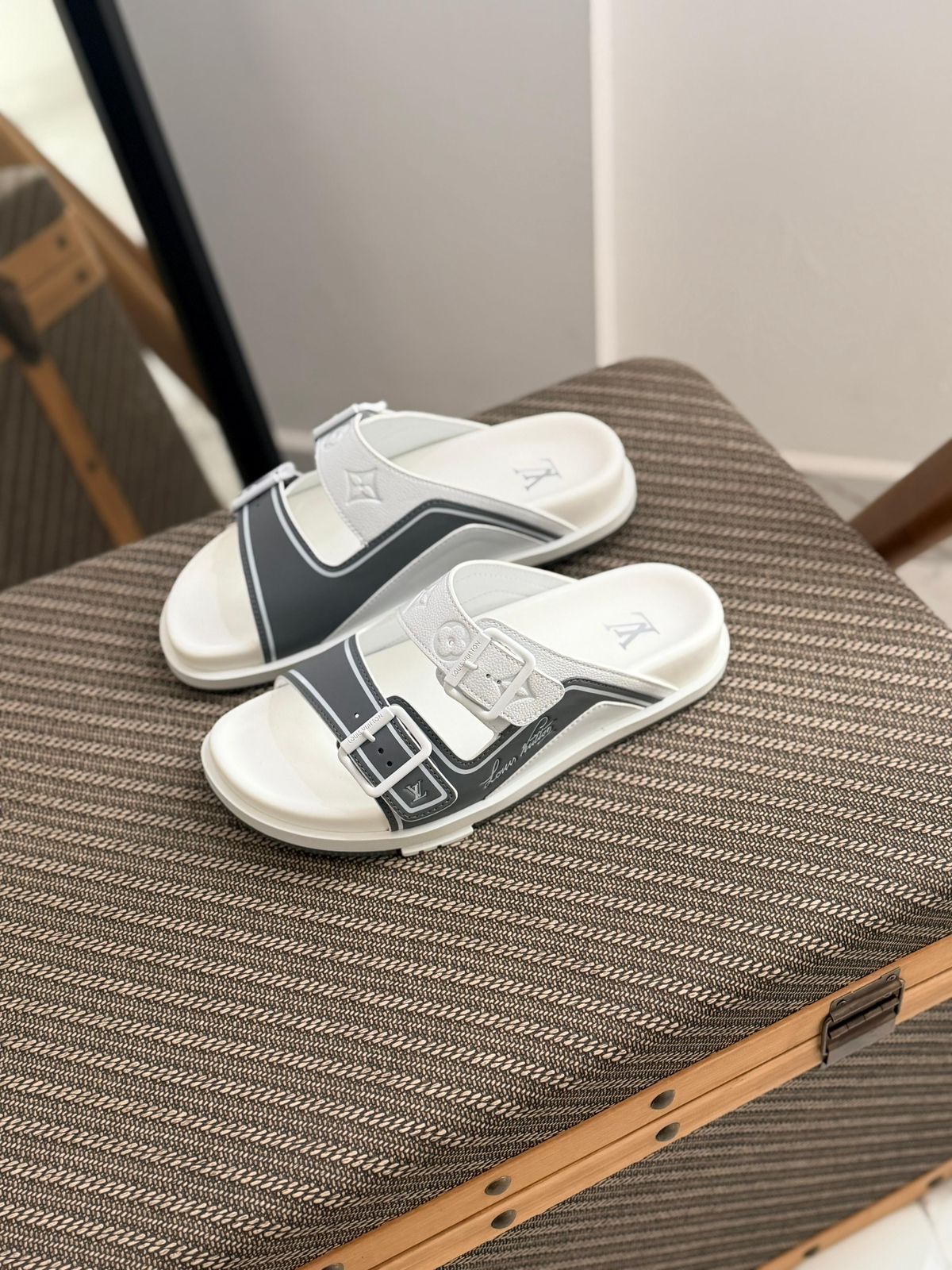 Louis Vuitton Men’s Double Strap Luxury Buckle Sandals