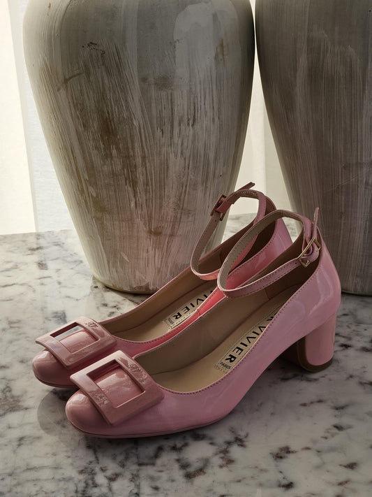 Roger Vivier Belle Vivier slingback pumps