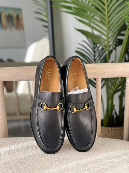 Gucci Men's Horsebit loafer