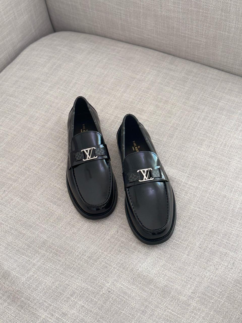 LV Major Loafer
