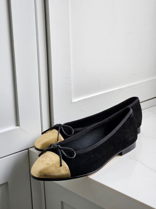 CHANEL Ballet Flats
