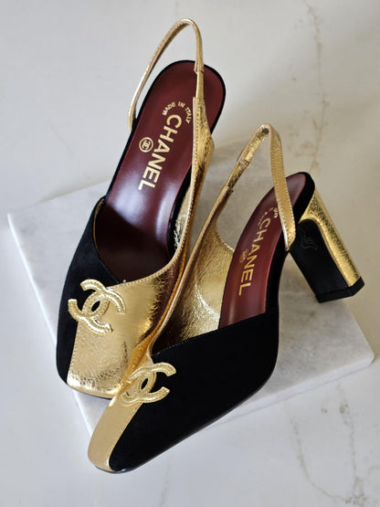 CHANEL CC Slingback Pumps