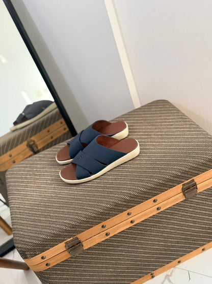 Loro Piana Palm sandals