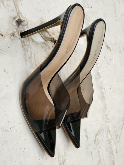 Gianvito Rossi Elle 105 Mules