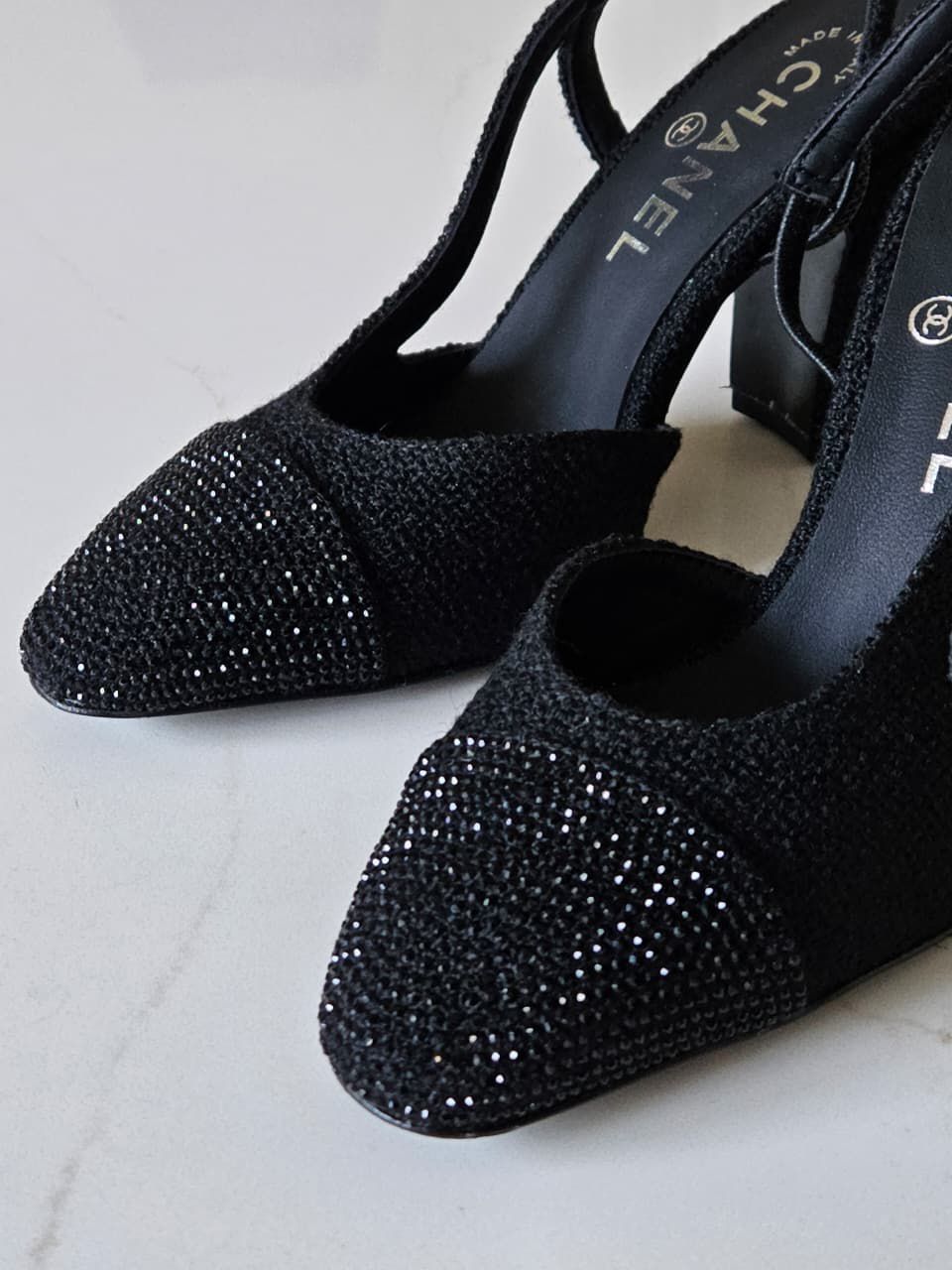 CHANEL Slingbacks