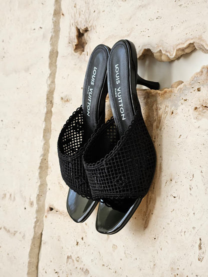 Louis Vuitton 6 AM Mule