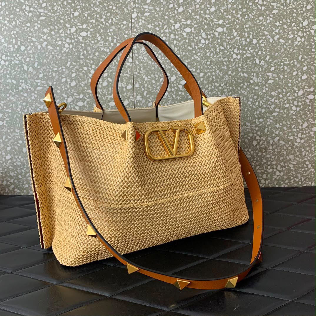 Valentino Garavani Medium Summer Tote Bag