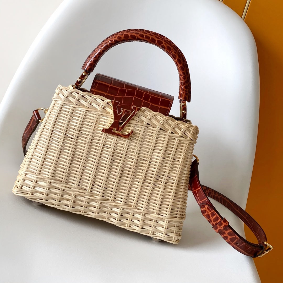 LV Capucines Mini