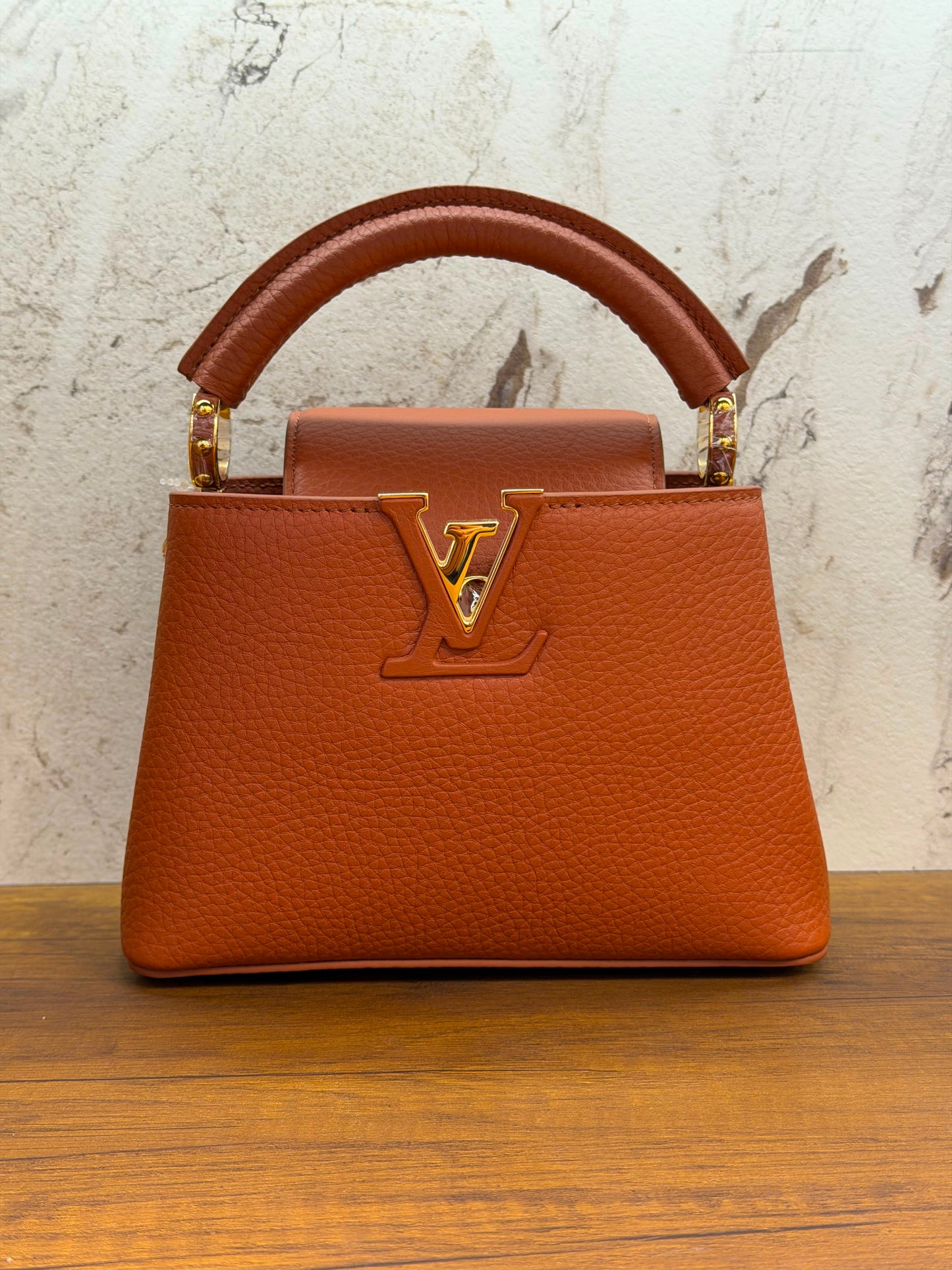 Louis Vuitton Capucines Mini