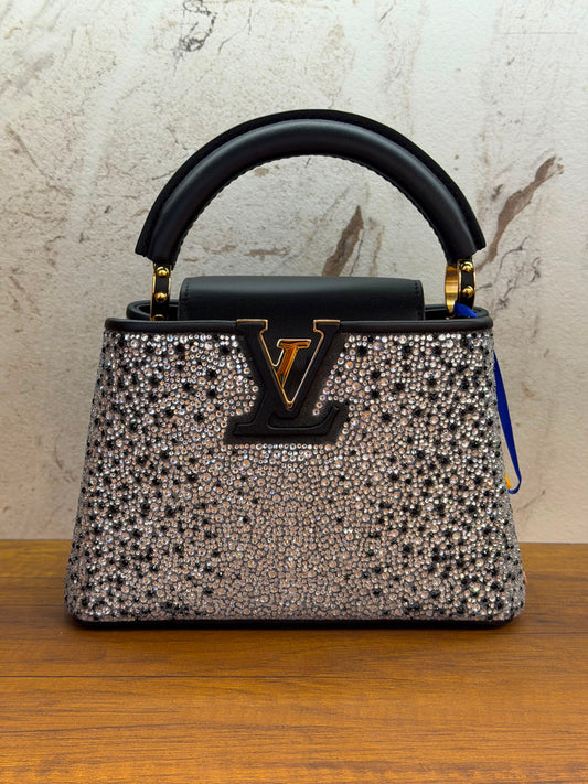 Louis Vuitton Capucines Nano