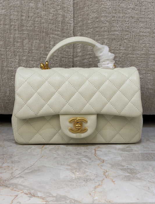 Chanel Caviar Quilted Handbag