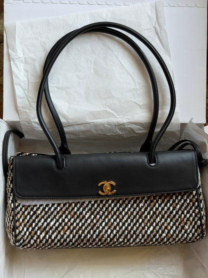 Chanel Urban Essential East West Shopping Tote