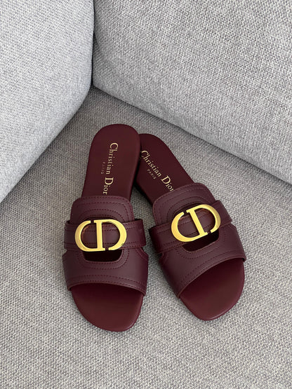 DIOR 30 Montaigne Slide In Calfskin