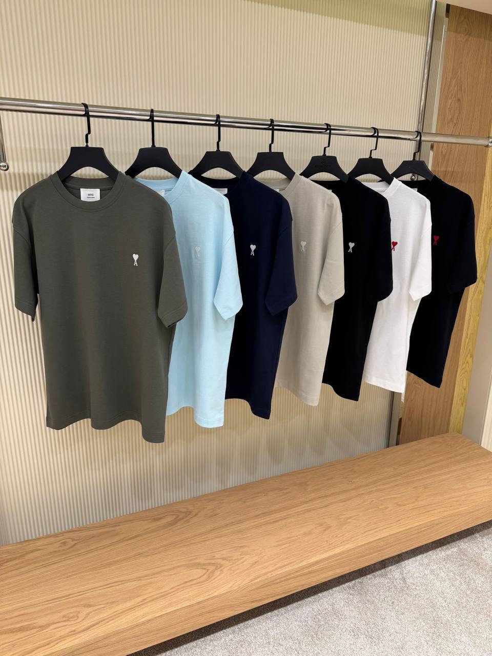 Ami Small Heart Embroidered Logo T-Shirt