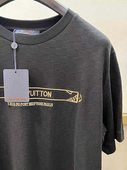 Louis Vuitton Graphic Logo T-Shirt – Paris Print
