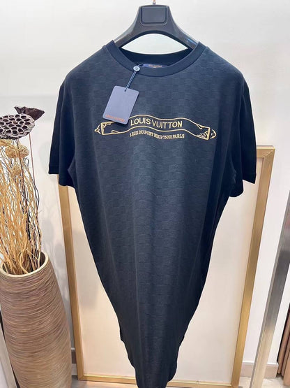 Louis Vuitton Graphic Logo T-Shirt – Paris Print